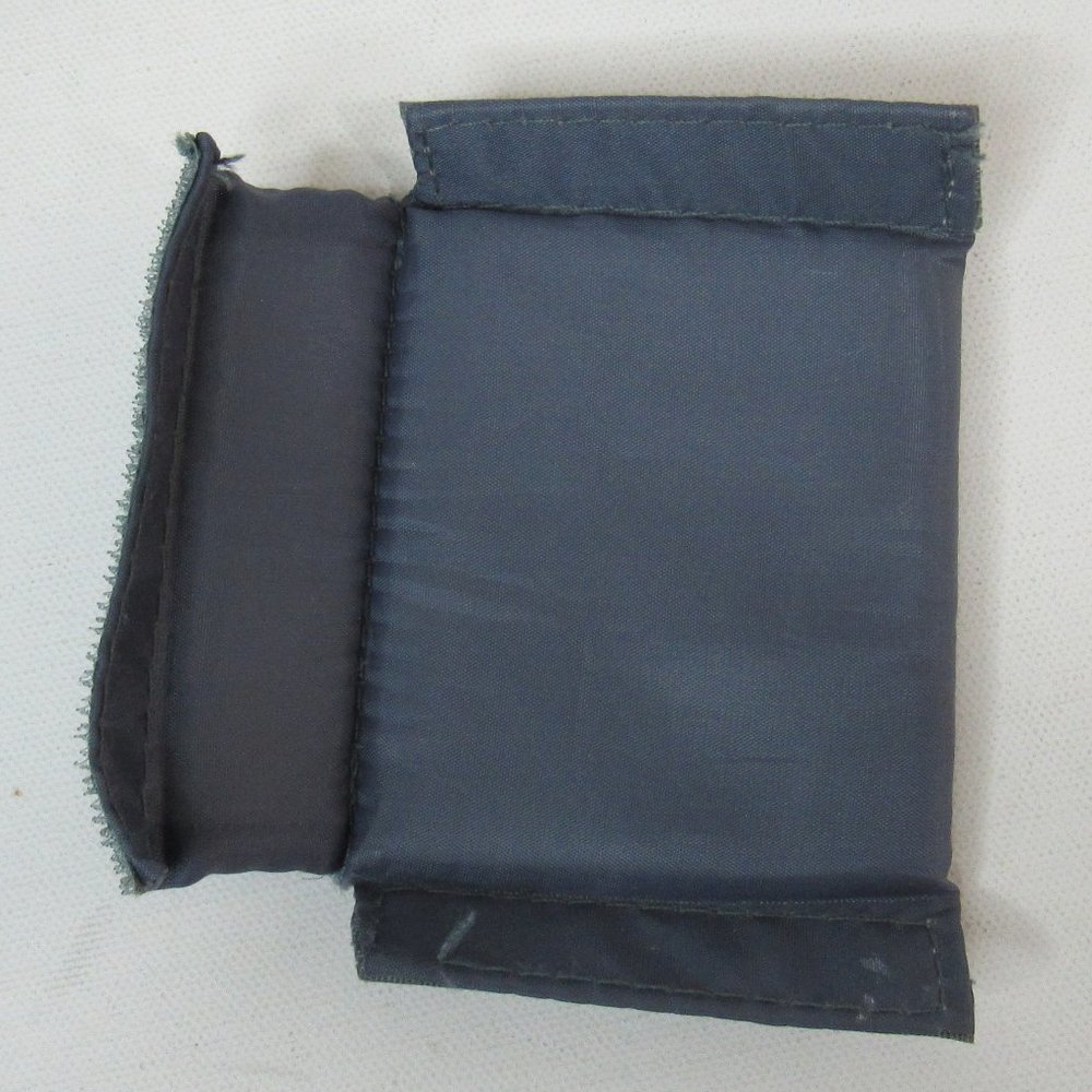 Samsonite Camera/Camcorder Carry Bag with Adjustable Strap - Picture 9 of 15